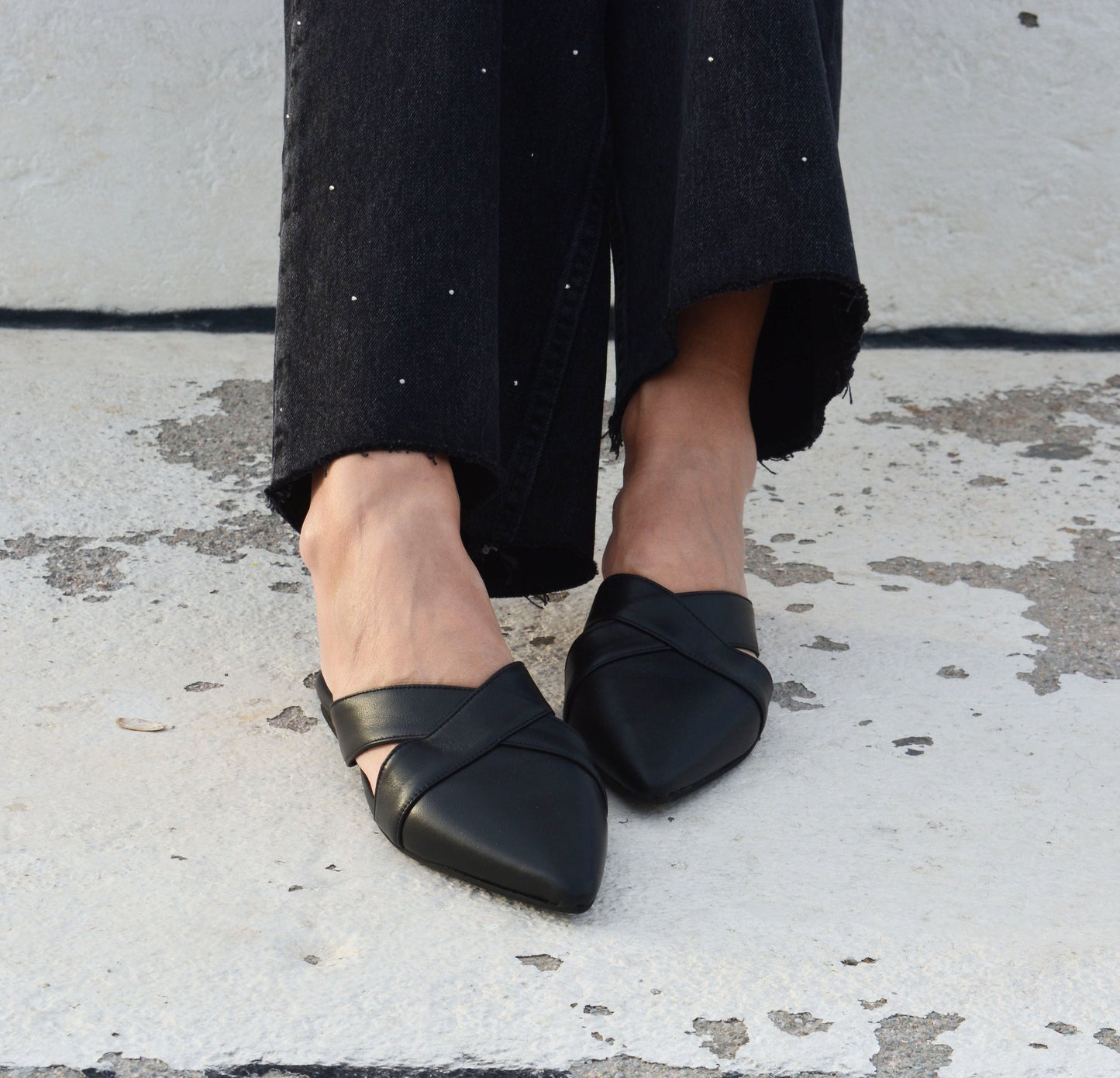 Black Leather Pointed Mules CARLA