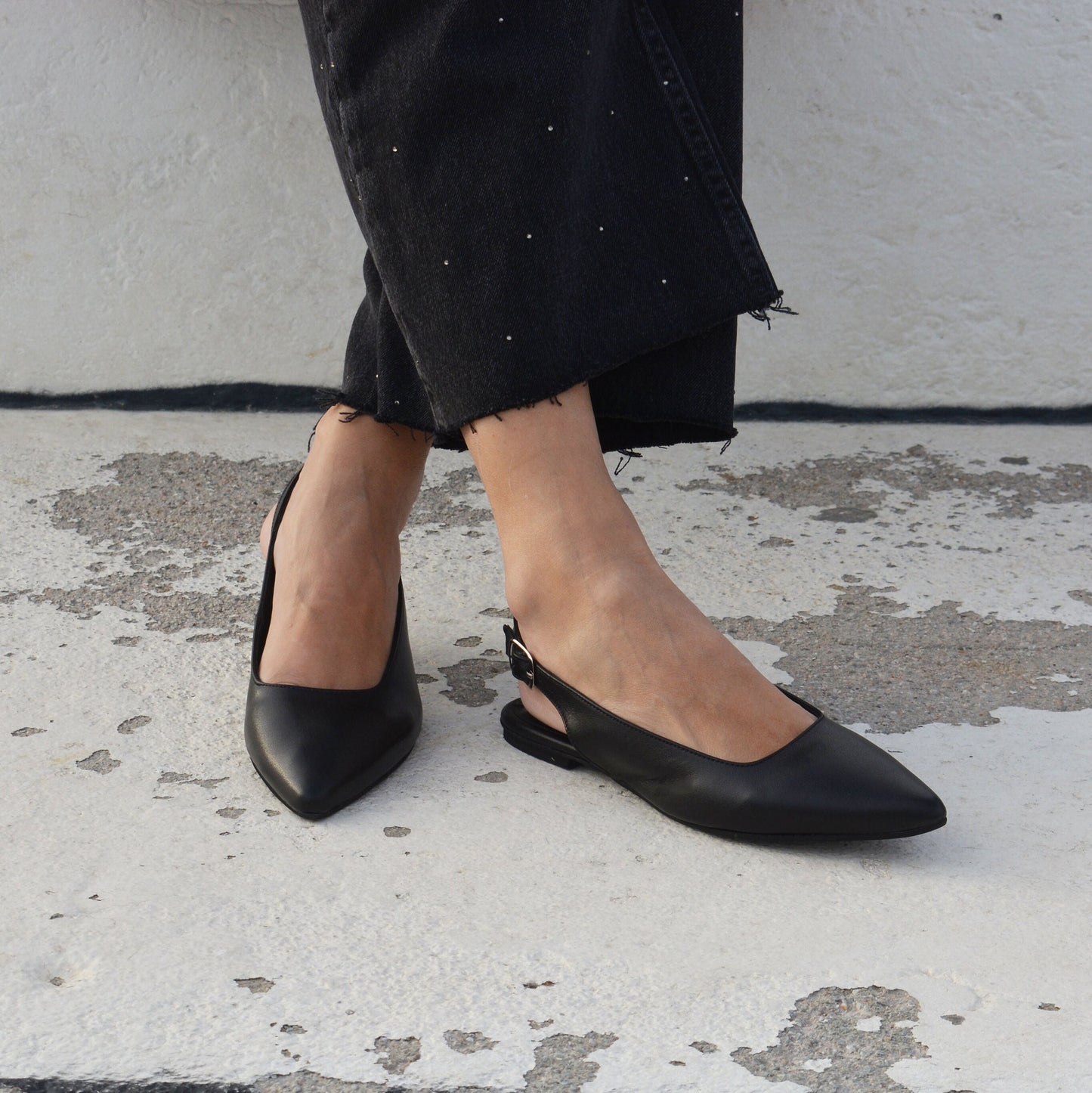 Black Leather Slingback Flats 'Querida'