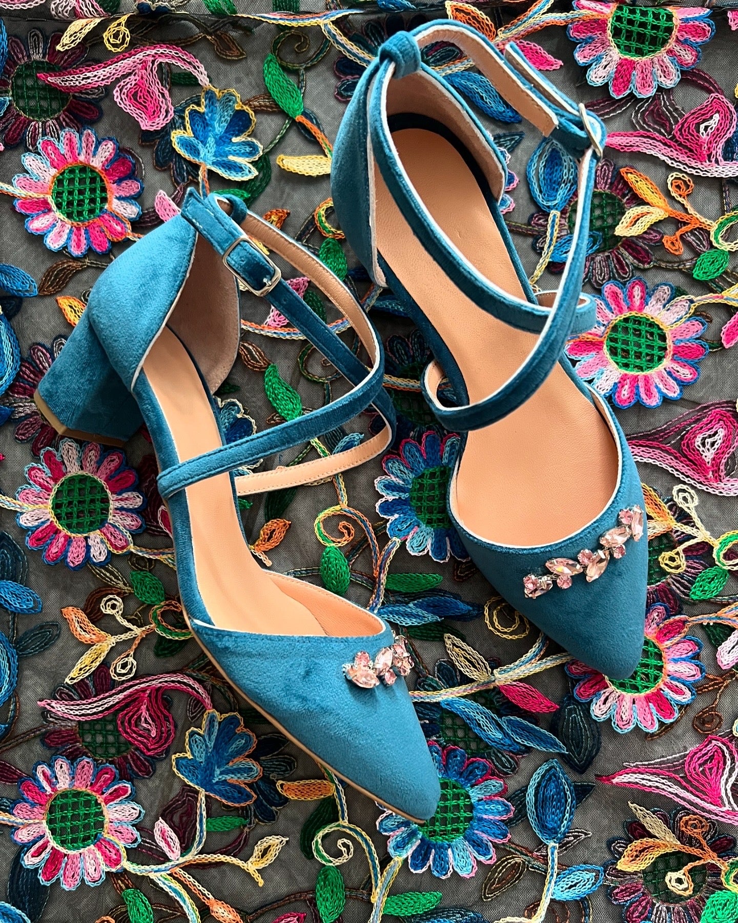 IRIS Teal pumps