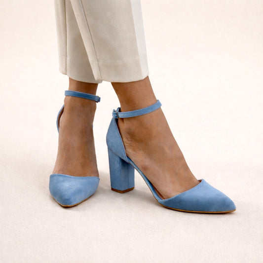 Baby Blue Velvet Melia