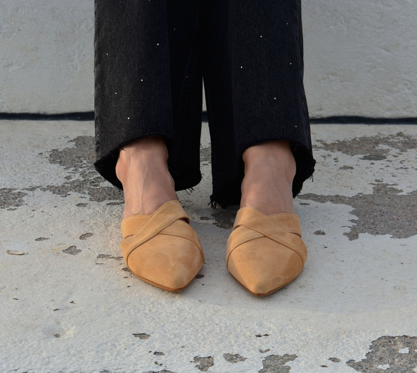 Camel Leather Pointed Mules CARLA