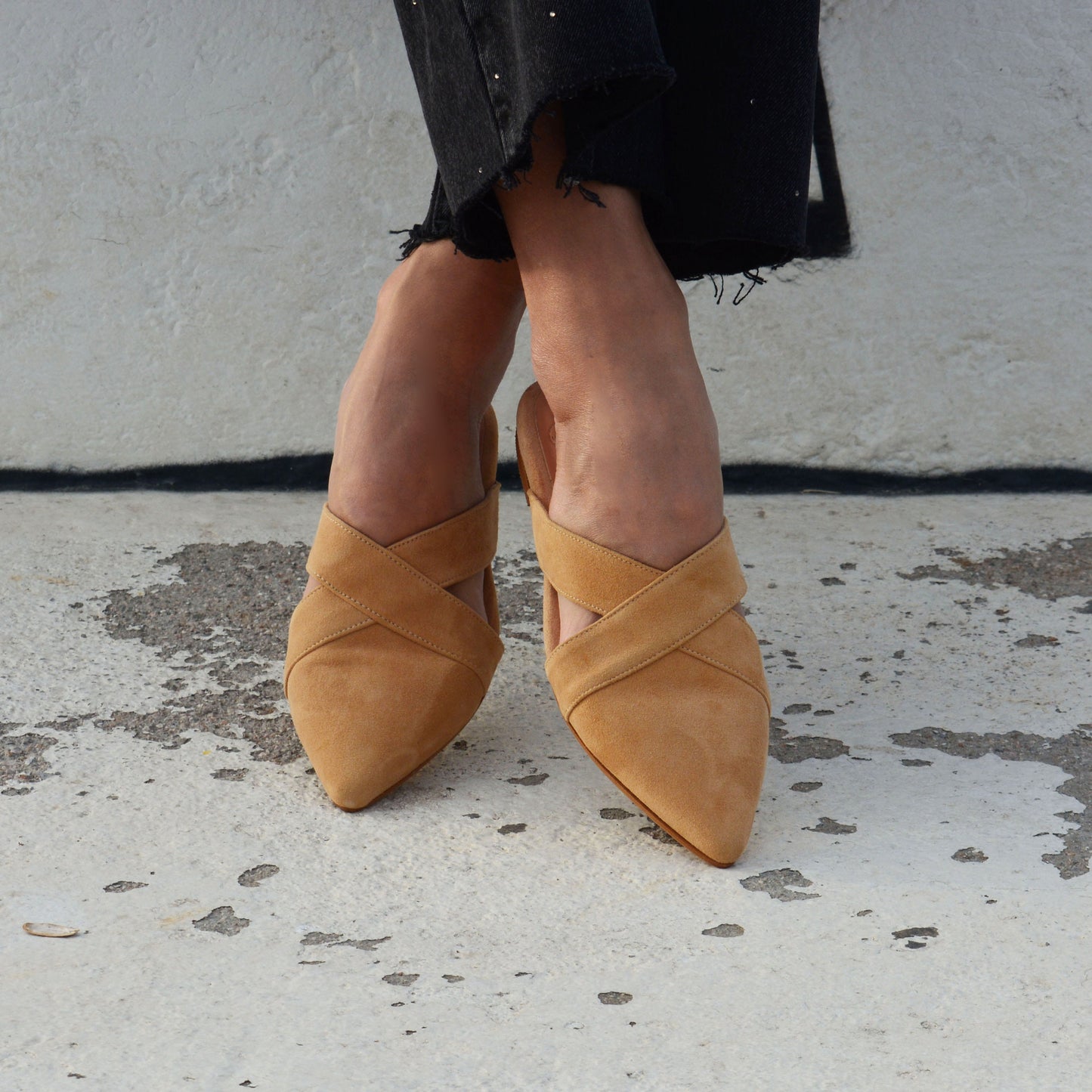 Camel Leather Pointed Mules CARLA