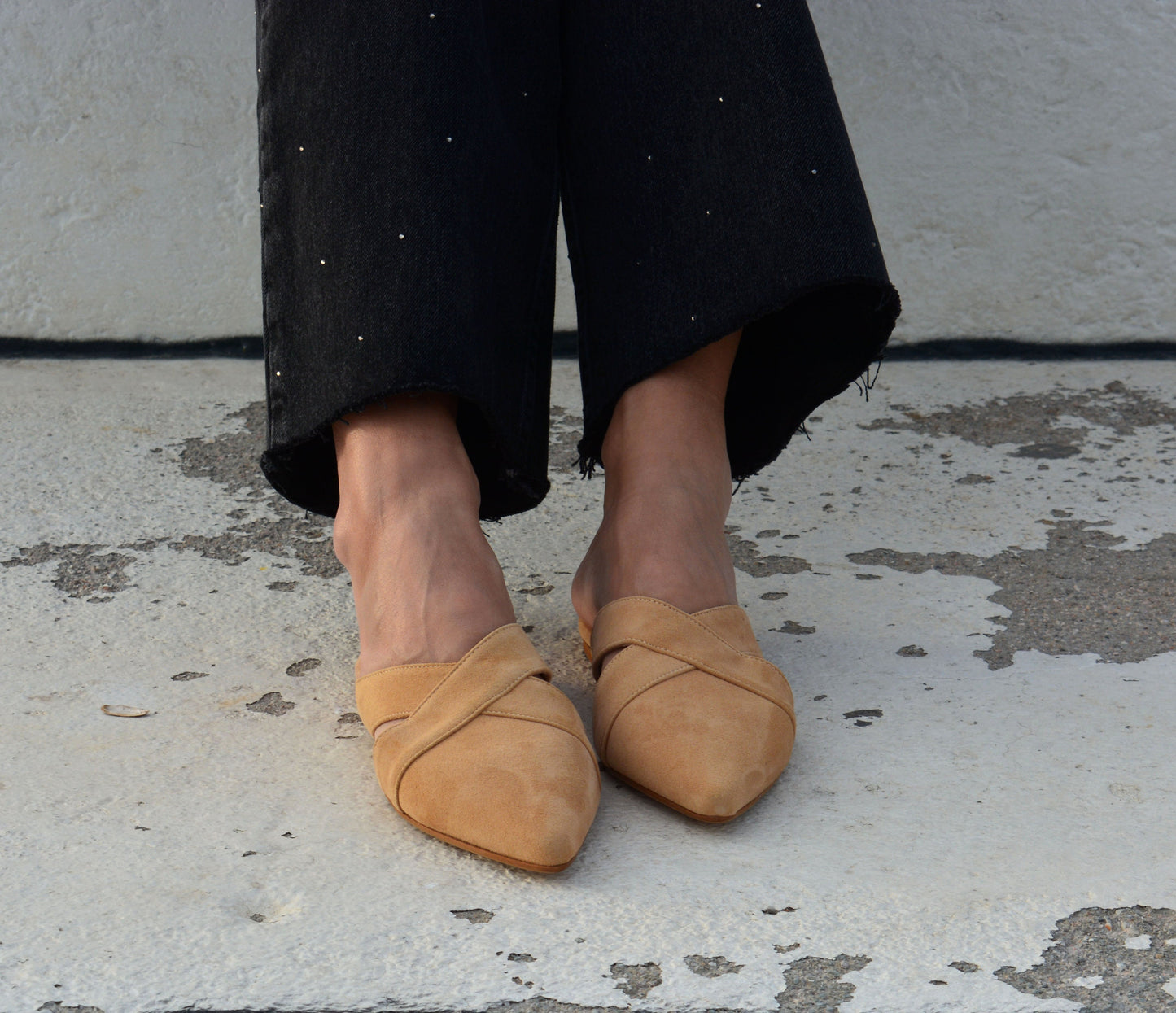 Camel Leather Pointed Mules CARLA